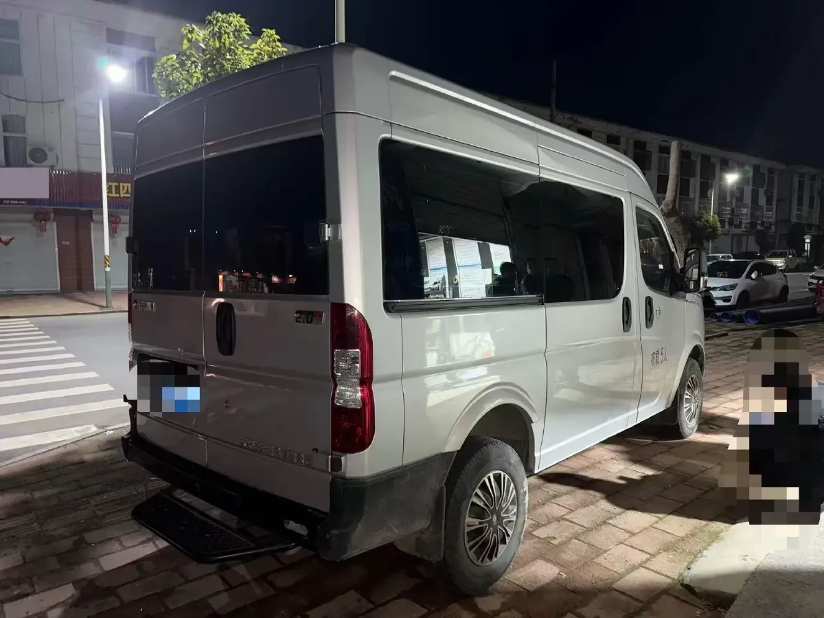 2021 JMC TeShun 2.8T 122HP L4 5MT,autocango,china used car exporter,china ev exporter,chinese used car exporter,chinese used ev exporter