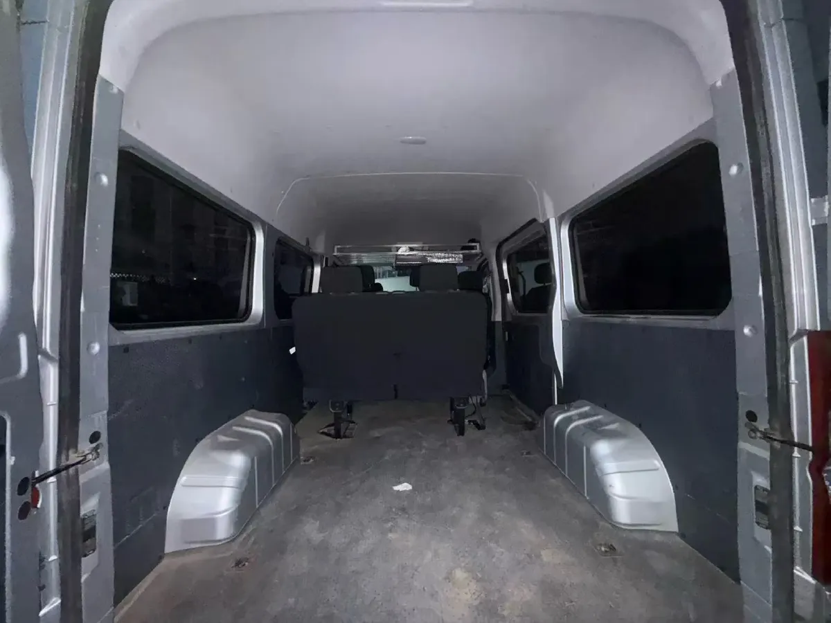 2021 JMC TeShun 2.8T 122HP L4 5MT,autocango,china used car exporter,china ev exporter,chinese used car exporter,chinese used ev exporter