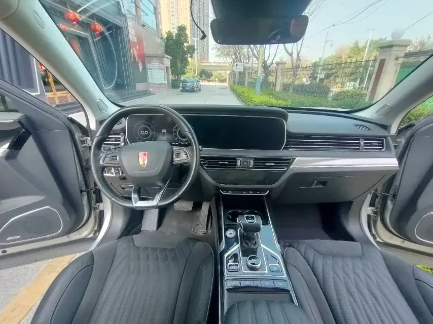2022 HongQi HS5 2.0T 224HP L4 6AT,autocango,china used car exporter,china ev exporter,chinese used car exporter,chinese used ev exporter