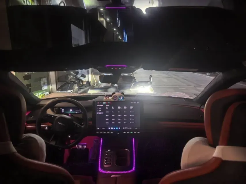 2024 MI SU7 BEV 101KWH,autocango,china used car exporter,china ev exporter,chinese used car exporter,chinese used ev exporter