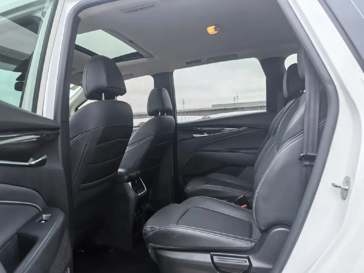 2021 MAXUS G50 1.5T 169HP L4 7DCT,autocango,china used car exporter,china ev exporter,chinese used car exporter,chinese used ev exporter