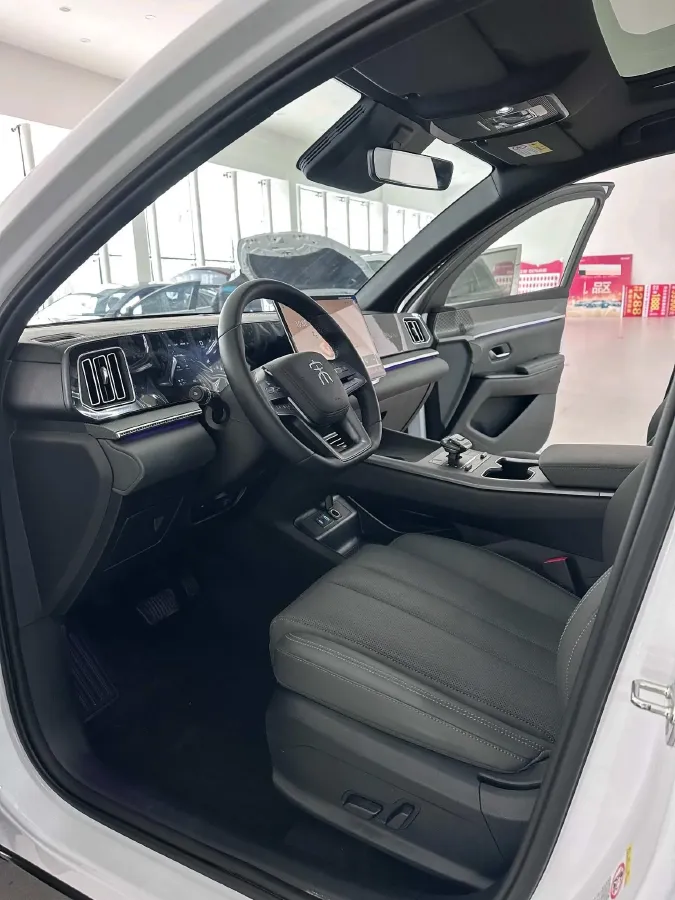 2024 BYD Song Pro 1.5L 110HP L4 E-CVT PHEV 18.3KWH,autocango,china used car exporter,china ev exporter,chinese used car exporter,chinese used ev exporter