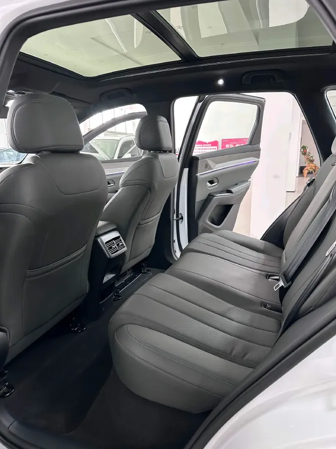 2024 BYD Song Pro 1.5L 110HP L4 E-CVT PHEV 18.3KWH,autocango,china used car exporter,china ev exporter,chinese used car exporter,chinese used ev exporter