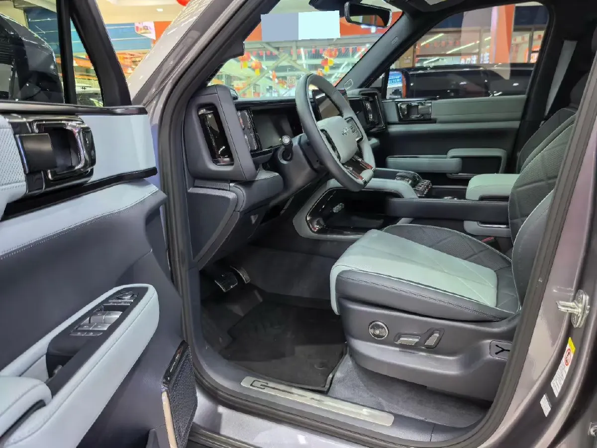 2023 FangChengBao Bao 5 1.5T 194HP L4 E-CVT PHEV 31.8KWH,autocango,china used car exporter,china ev exporter,chinese used car exporter,chinese used ev exporter