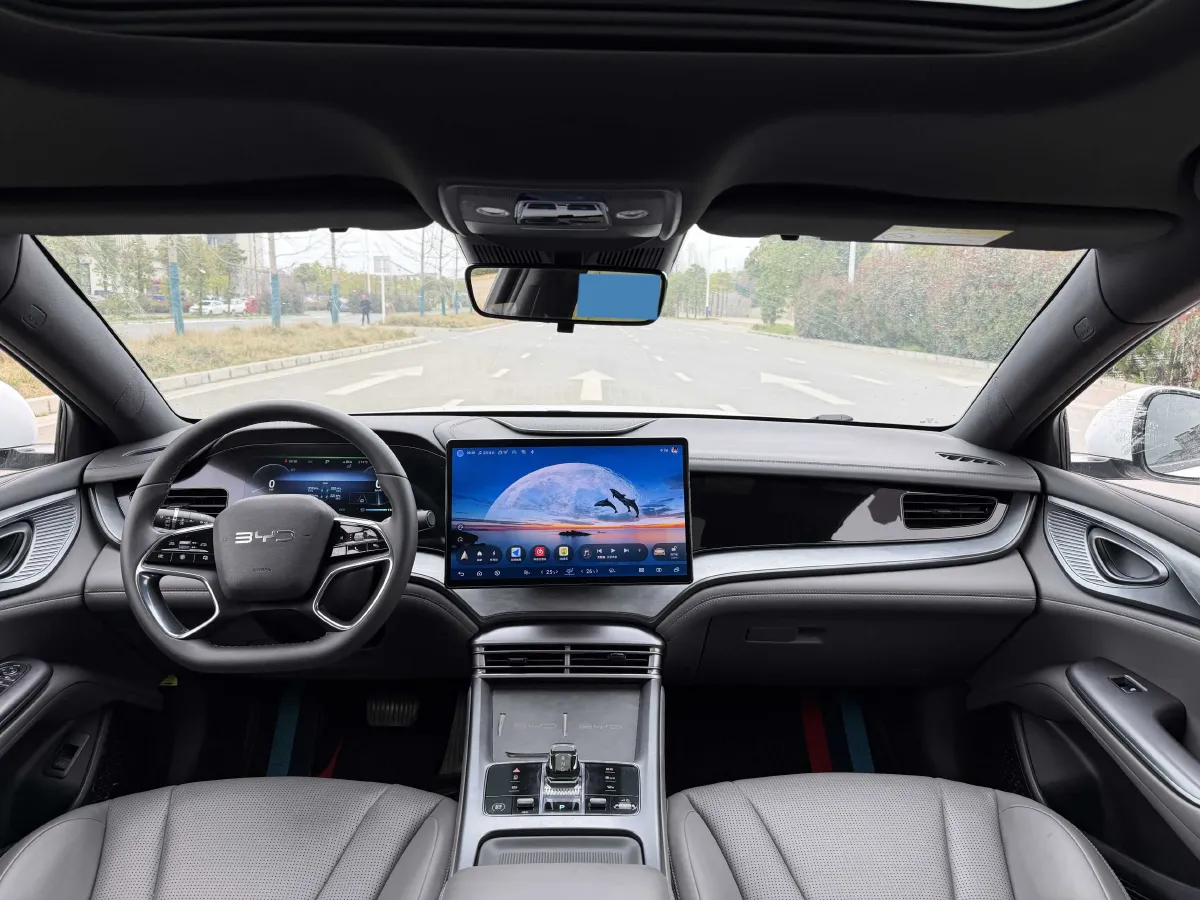 2024 BYD Seal 1.5L 110HP L4 E-CVT PHEV 17.6KWH,autocango,china used car exporter,china ev exporter,chinese used car exporter,chinese used ev exporter