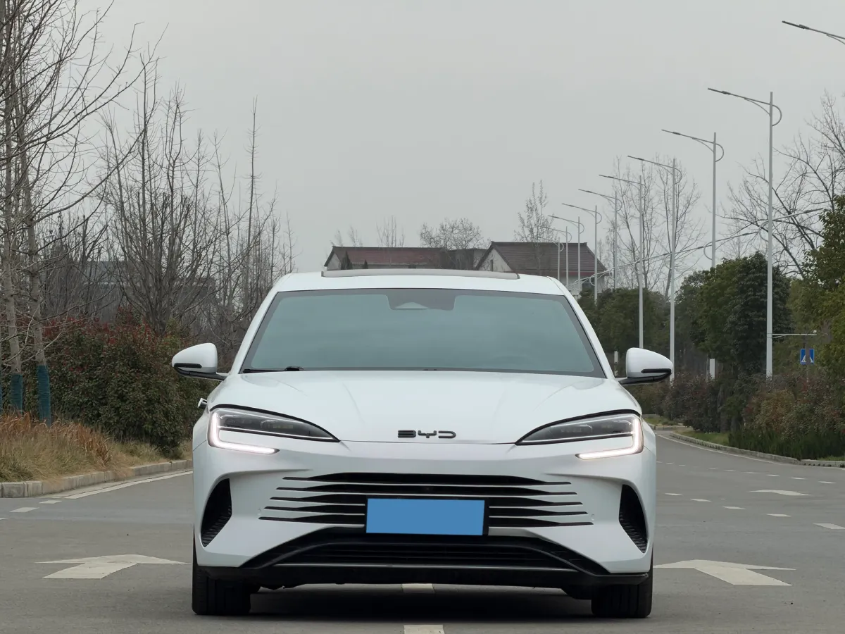 2024 BYD Seal 1.5L 110HP L4 E-CVT PHEV 17.6KWH,autocango,china used car exporter,china ev exporter,chinese used car exporter,chinese used ev exporter