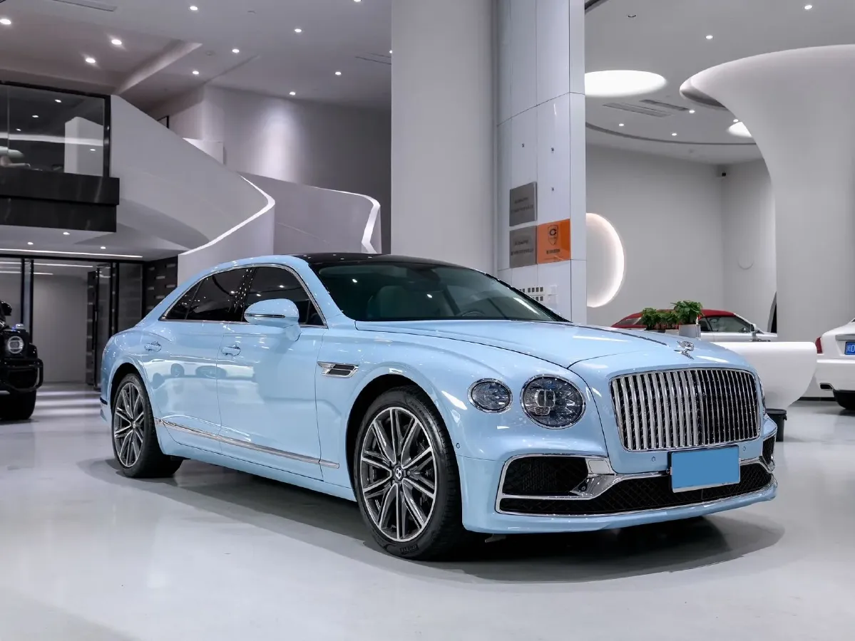 2022 Bentley Flying Spur 4.0T 550HP V8 8DCT,autocango,china used car exporter,china ev exporter,chinese used car exporter,chinese used ev exporter