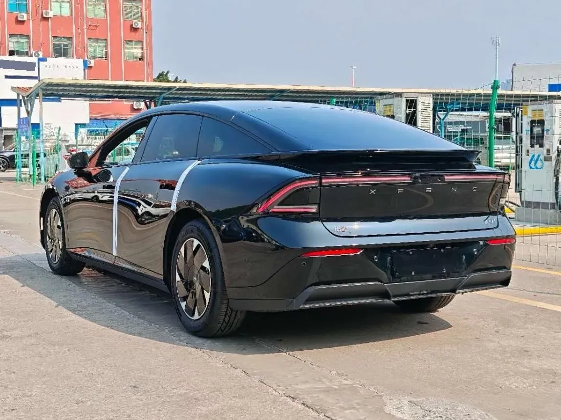 2024 Xpeng P7+ BEV 60.7KWH,autocango,china used car exporter,china ev exporter,chinese used car exporter,chinese used ev exporter