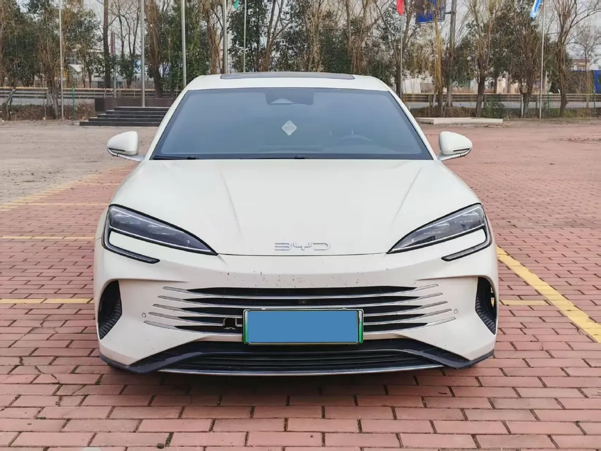 2025 BYD Seal07 DM-i 1.5L 101HP L4 E-CVT PHEV 17.6KWH,autocango,china used car exporter,china ev exporter,chinese used car exporter,chinese used ev exporter