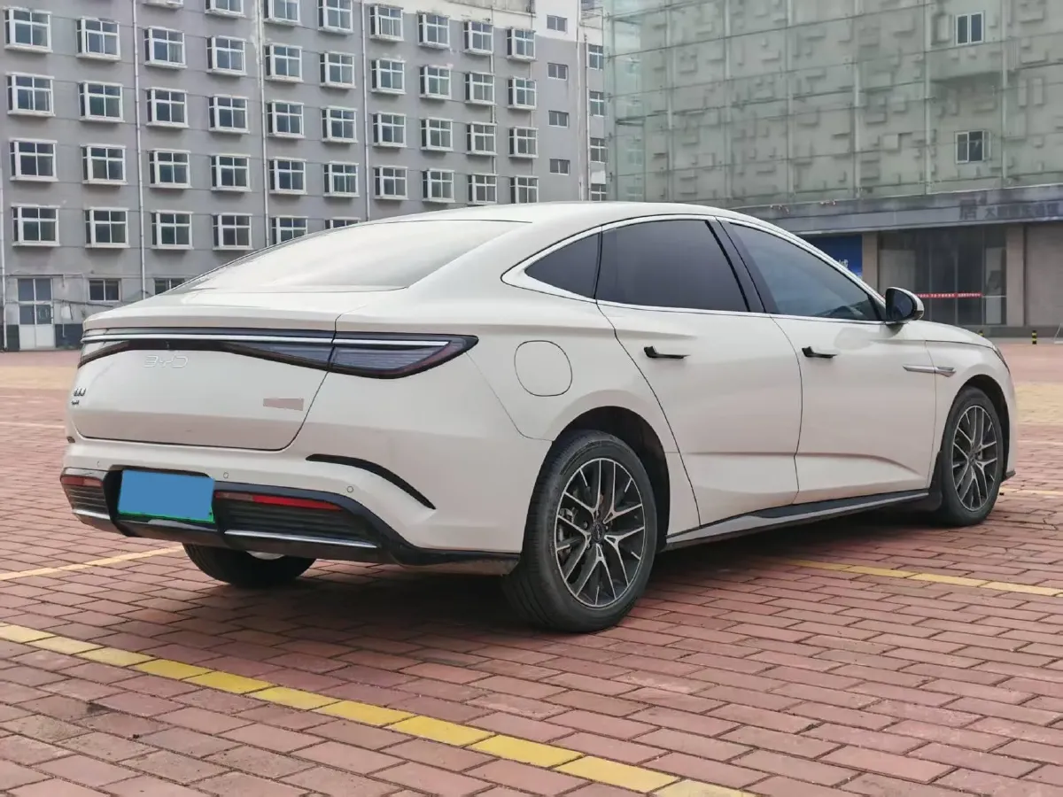 2025 BYD Seal07 DM-i 1.5L 101HP L4 E-CVT PHEV 17.6KWH,autocango,china used car exporter,china ev exporter,chinese used car exporter,chinese used ev exporter