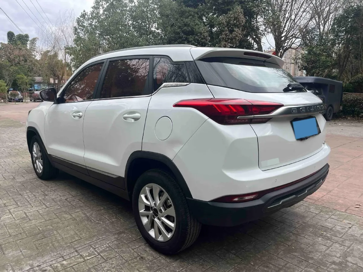 2019 BeiJing Auto X3 1.5T 150HP L4 6MT,autocango,china used car exporter,china ev exporter,chinese used car exporter,chinese used ev exporter