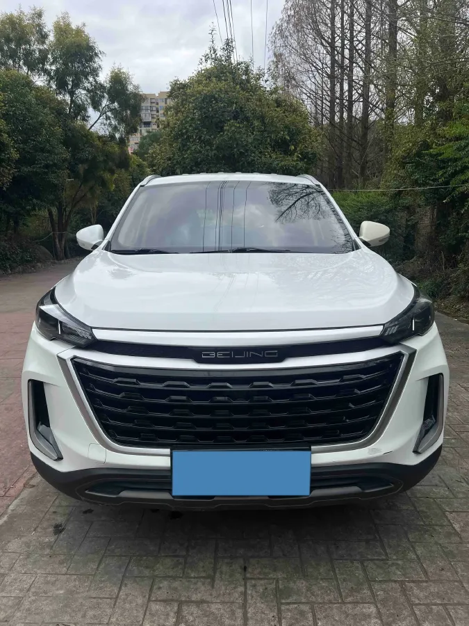 2019 BeiJing Auto X3 1.5T 150HP L4 6MT,autocango,china used car exporter,china ev exporter,chinese used car exporter,chinese used ev exporter