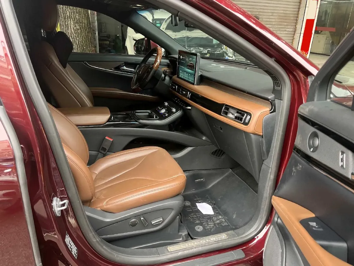 2021 Lincoln Nautilus 2.0T 245HP L4 8AT,autocango,china used car exporter,china ev exporter,chinese used car exporter,chinese used ev exporter