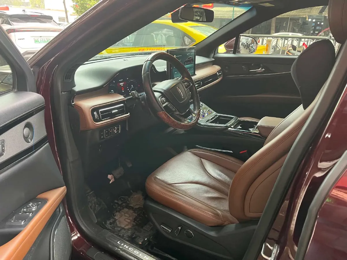 2021 Lincoln Nautilus 2.0T 245HP L4 8AT,autocango,china used car exporter,china ev exporter,chinese used car exporter,chinese used ev exporter