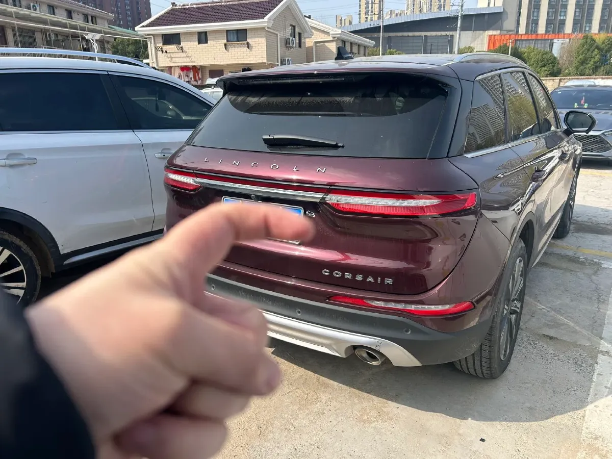 2023 Lincoln Corsair 2.0T 261HP L4 8AT,autocango,china used car exporter,china ev exporter,chinese used car exporter,chinese used ev exporter