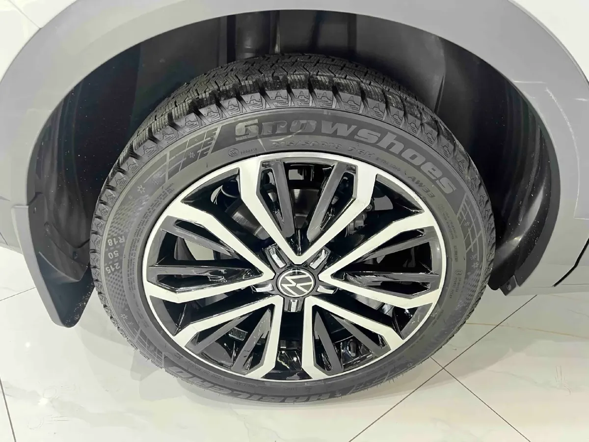 2022 Volkswagen T-Roc 1.4T 150HP L4 7DCT,autocango,china used car exporter,china ev exporter,chinese used car exporter,chinese used ev exporter