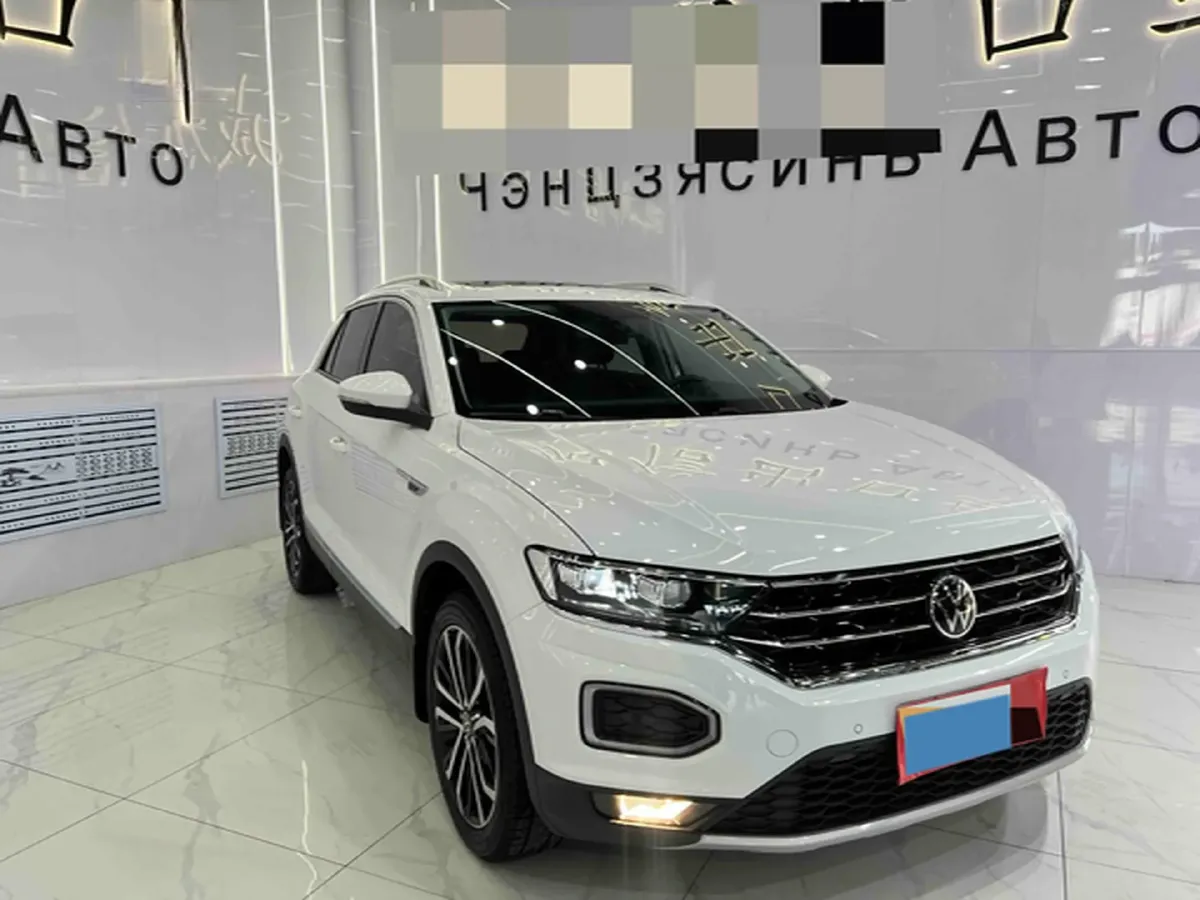 2022 Volkswagen T-Roc 1.4T 150HP L4 7DCT,autocango,china used car exporter,china ev exporter,chinese used car exporter,chinese used ev exporter