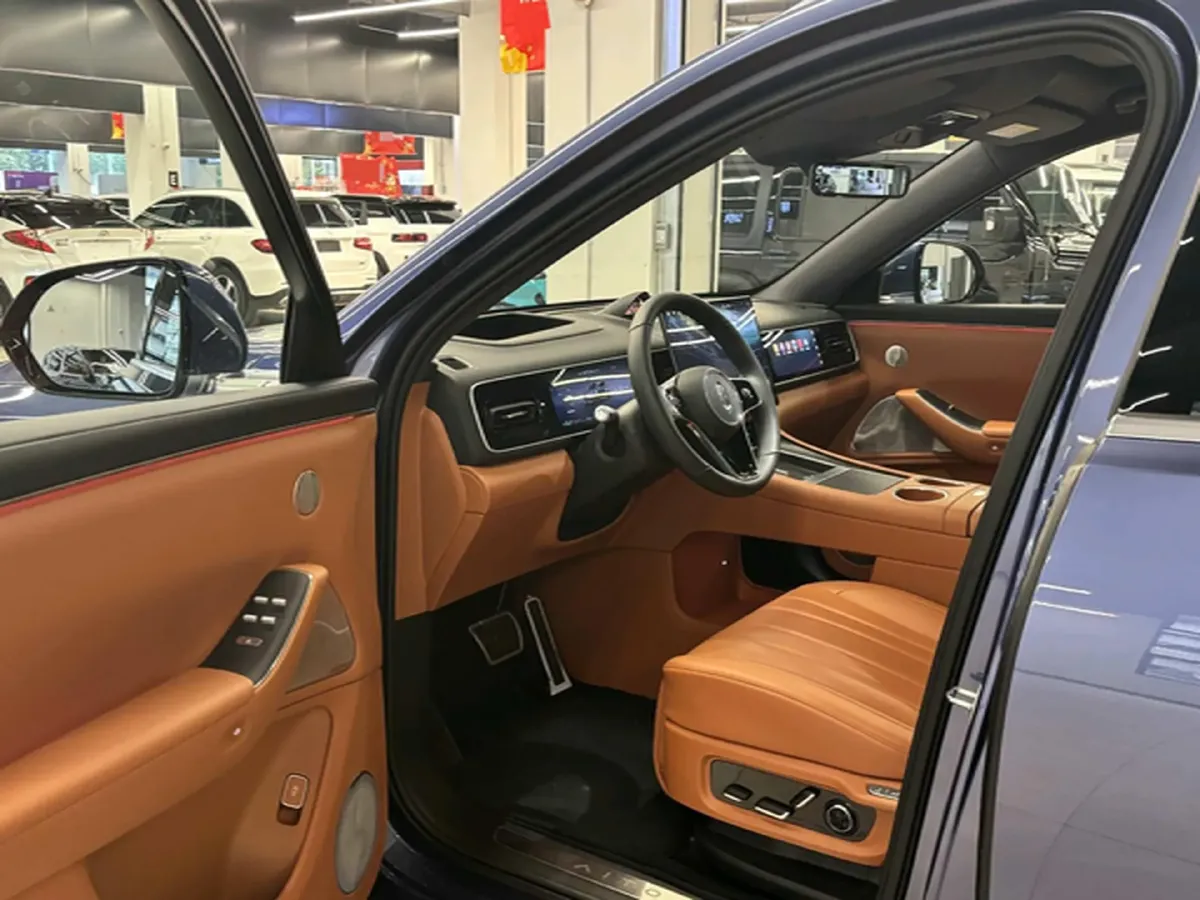 2026 AITO AITO M7 REEV 160HP REEV,autocango,china used car exporter,china ev exporter,chinese used car exporter,chinese used ev exporter