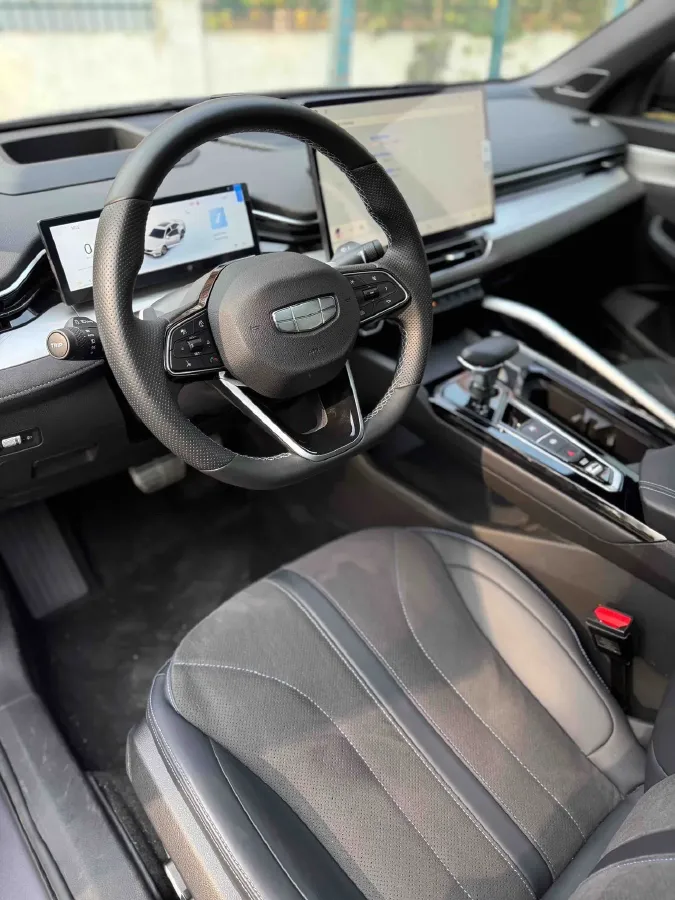 2025 Geely Preface 2.0T 238HP L4 8AT,autocango,china used car exporter,china ev exporter,chinese used car exporter,chinese used ev exporter