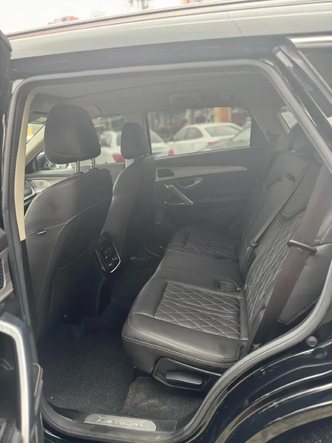 2023 Jetour X70 Plus 1.5T 156HP L4 6DCT,autocango,china used car exporter,china ev exporter,chinese used car exporter,chinese used ev exporter