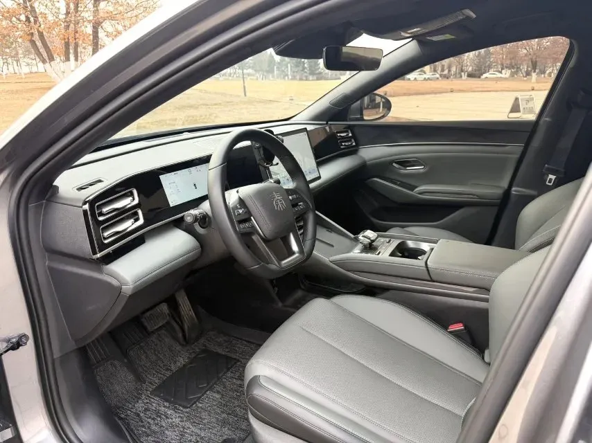 2025 BYD QinL 1.5L 101HP L4 E-CVT PHEV 10.08KWH,autocango,china used car exporter,china ev exporter,chinese used car exporter,chinese used ev exporter