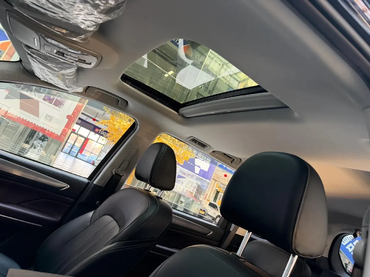 2021 GAC Trumpchi M6 1.5T 169HP L4 7DCT,autocango,china used car exporter,china ev exporter,chinese used car exporter,chinese used ev exporter