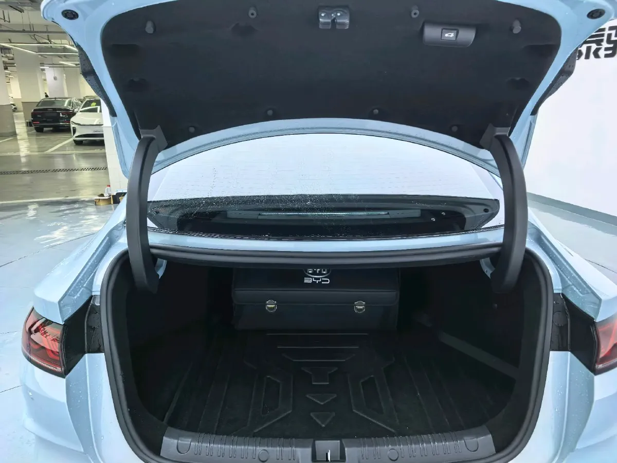 2024 BYD QinL 1.5L 101HP L4 E-CVT PHEV 15.87KWH,autocango,china used car exporter,china ev exporter,chinese used car exporter,chinese used ev exporter