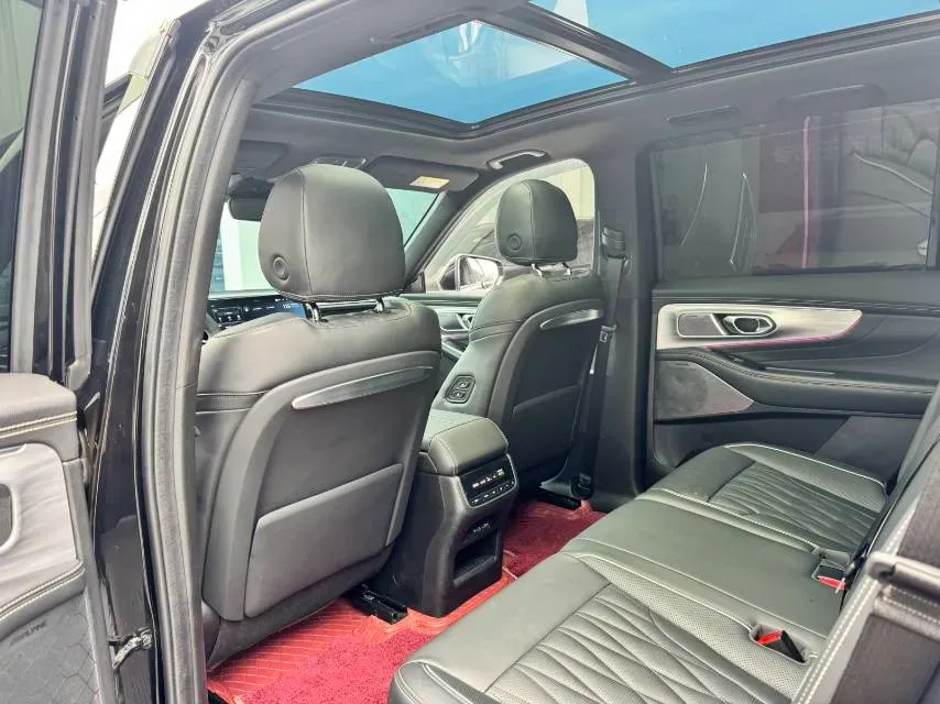 2022 GAC Trumpchi GS8 2.0T 252HP L4 8AT,autocango,china used car exporter,china ev exporter,chinese used car exporter,chinese used ev exporter