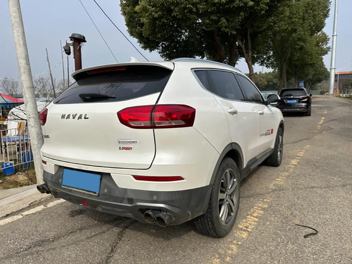 2019 Haval H6 1.5T 169HP L4 7DCT,autocango,china used car exporter,china ev exporter,chinese used car exporter,chinese used ev exporter