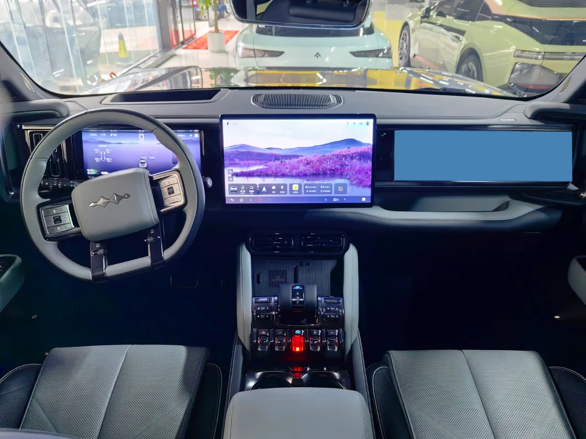 2023 FangChengBao Bao 5 1.5T 194HP L4 E-CVT PHEV 31.8KWH,autocango,china used car exporter,china ev exporter,chinese used car exporter,chinese used ev exporter