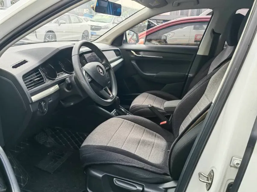 2020 Skoda Kamiq 1.5L 112HP L4 6AT,autocango,china used car exporter,china ev exporter,chinese used car exporter,chinese used ev exporter