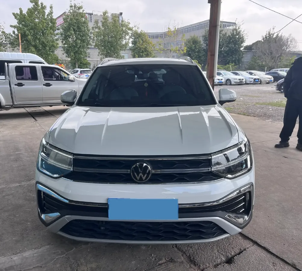 2023 Volkswagen Tharu 1.5T 160HP L4 7DCT,autocango,china used car exporter,china ev exporter,chinese used car exporter,chinese used ev exporter