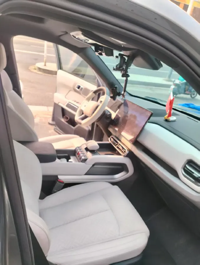 2025 FangChengBao Tai 3 BEV,autocango,china used car exporter,china ev exporter,chinese used car exporter,chinese used ev exporter