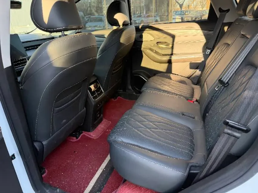 2024 Jetour X90 PRO 2.0T 254HP L4 7DCT,autocango,china used car exporter,china ev exporter,chinese used car exporter,chinese used ev exporter