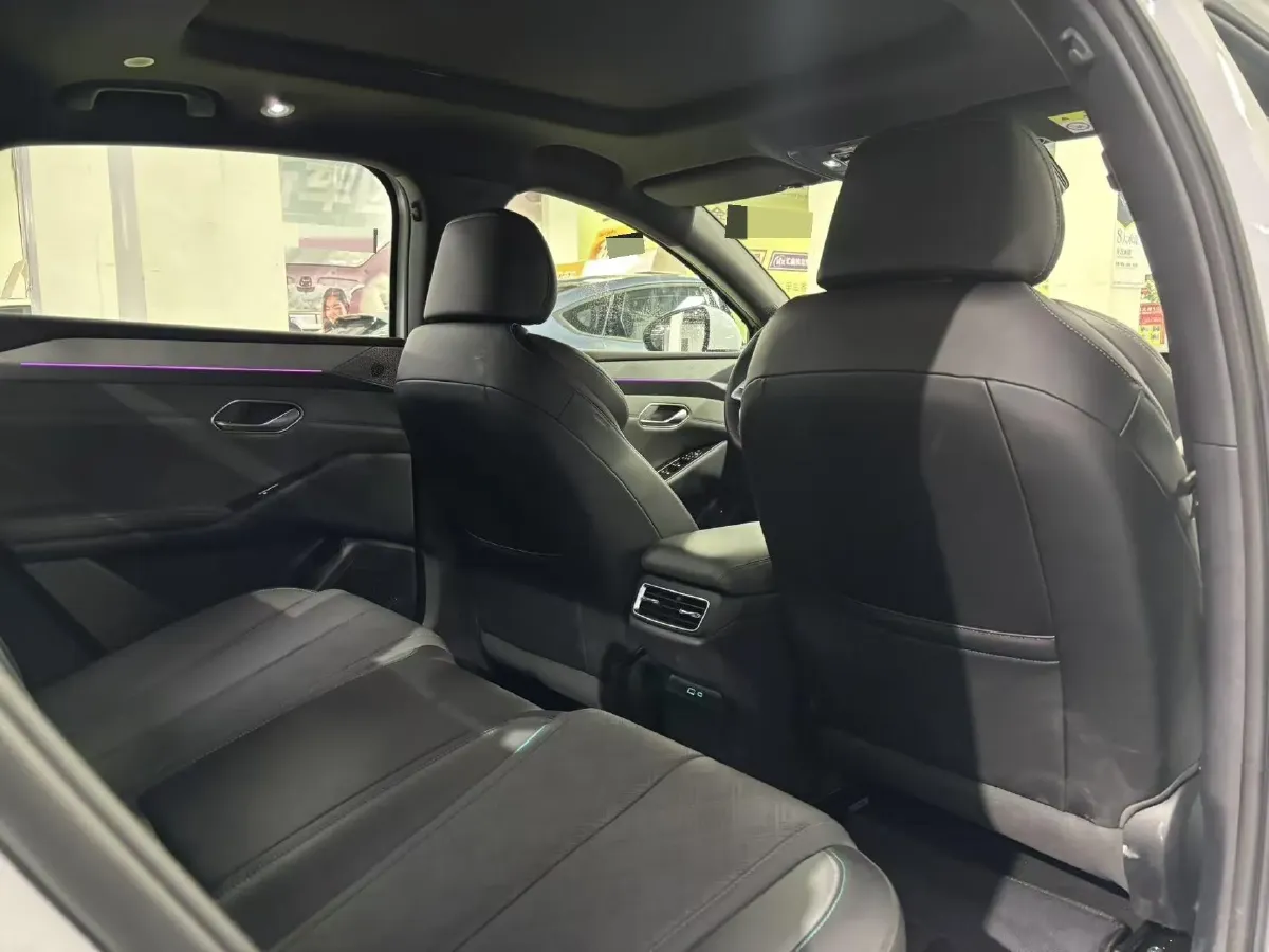 2025 BYD QinL BEV,autocango,china used car exporter,china ev exporter,chinese used car exporter,chinese used ev exporter