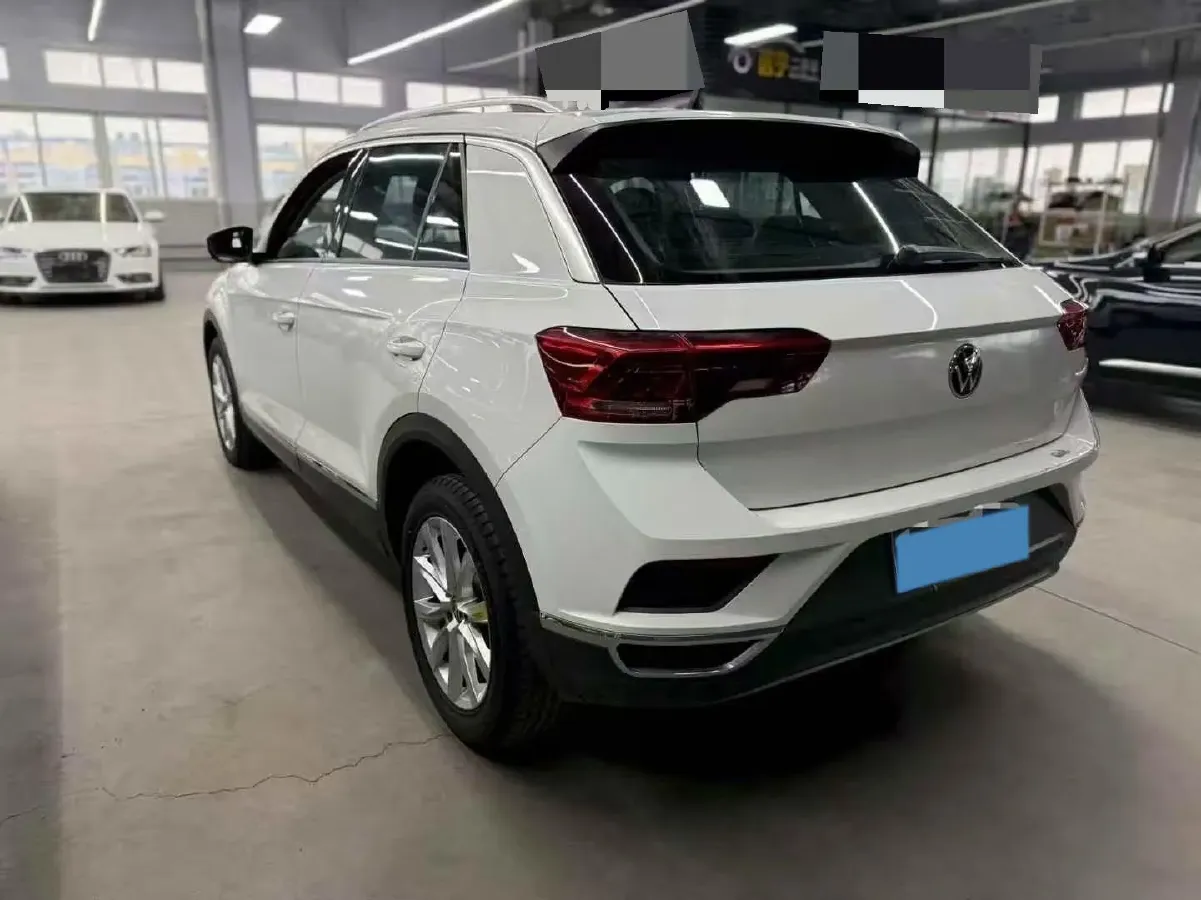 2022 Volkswagen T-Roc 1.4T 150HP L4 7DCT,autocango,china used car exporter,china ev exporter,chinese used car exporter,chinese used ev exporter