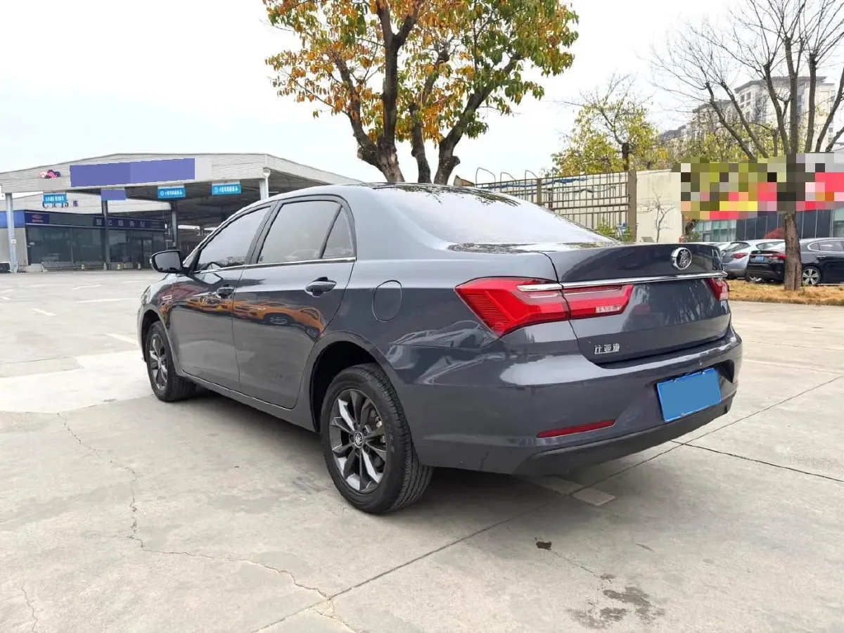 2019 BYD Qin 1.5L 109HP L4 5MT,autocango,china used car exporter,china ev exporter,chinese used car exporter,chinese used ev exporter