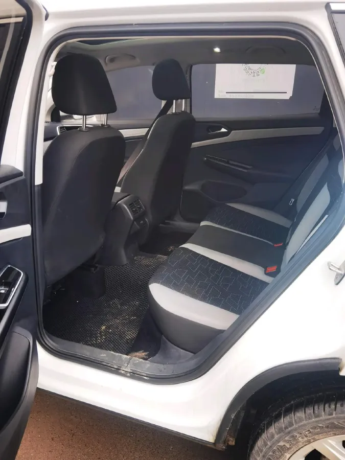 2023 Jetta VS7 1.4T 150HP L4 6AT,autocango,china used car exporter,china ev exporter,chinese used car exporter,chinese used ev exporter