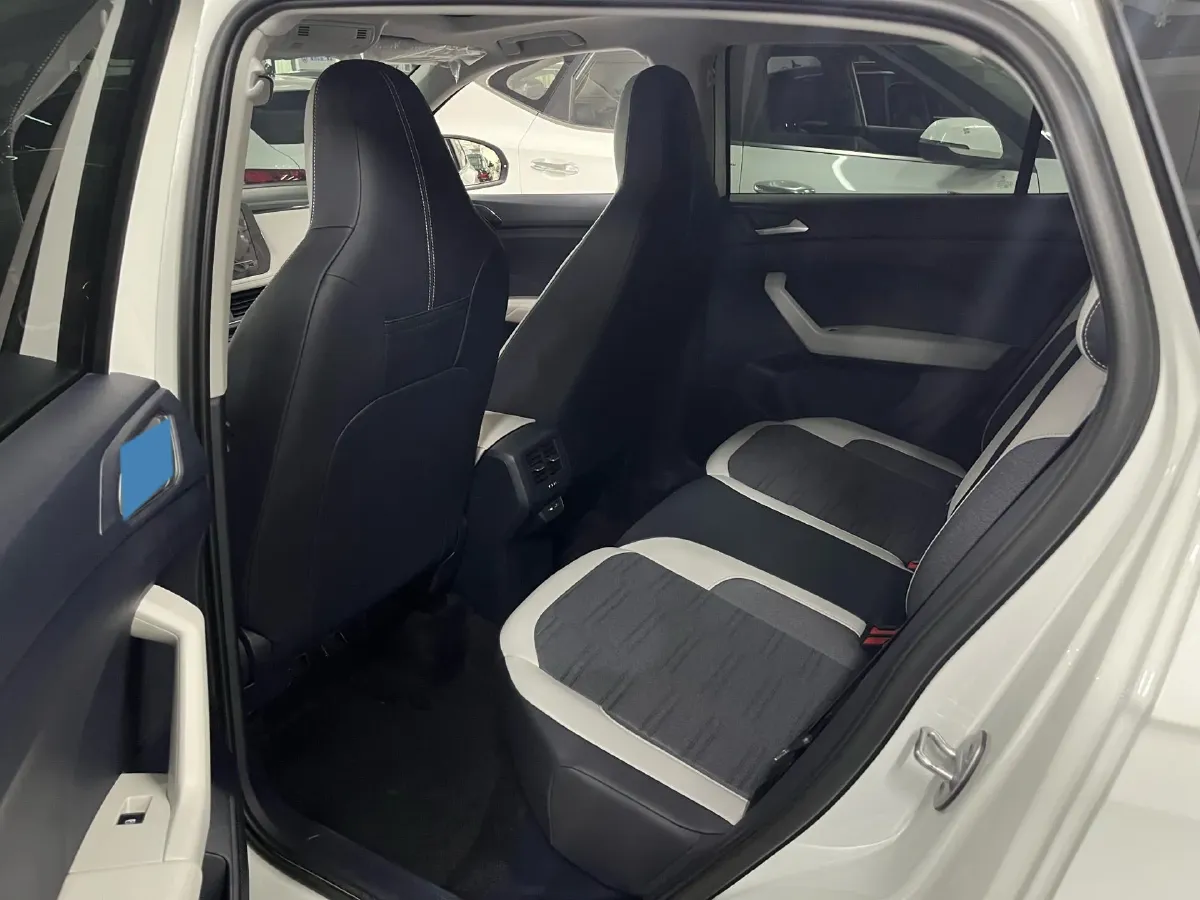 2025 Volkswagen Tharu 1.5L 110HP L4 6AT,autocango,china used car exporter,china ev exporter,chinese used car exporter,chinese used ev exporter