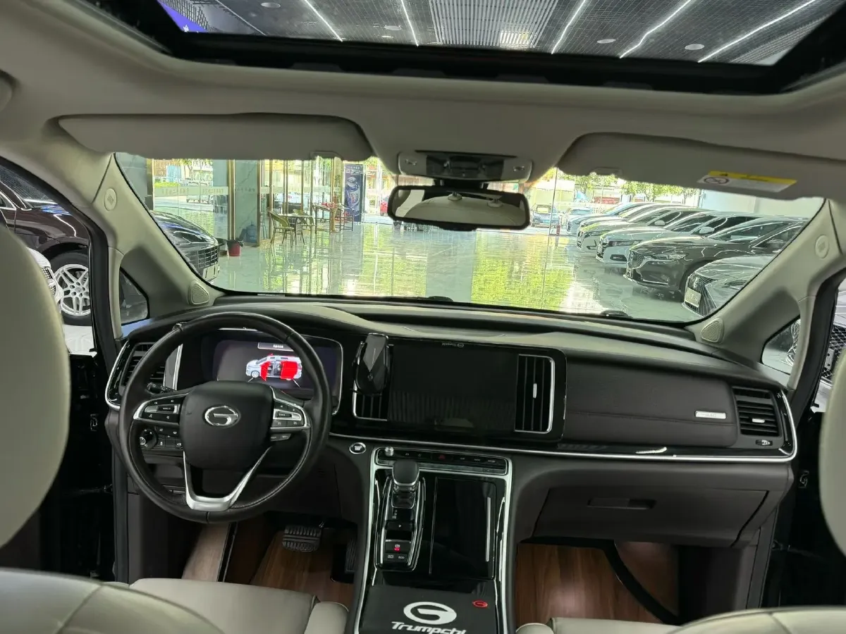 2021 GAC Trumpchi M8 2.0T 252HP L4 8AT,autocango,china used car exporter,china ev exporter,chinese used car exporter,chinese used ev exporter