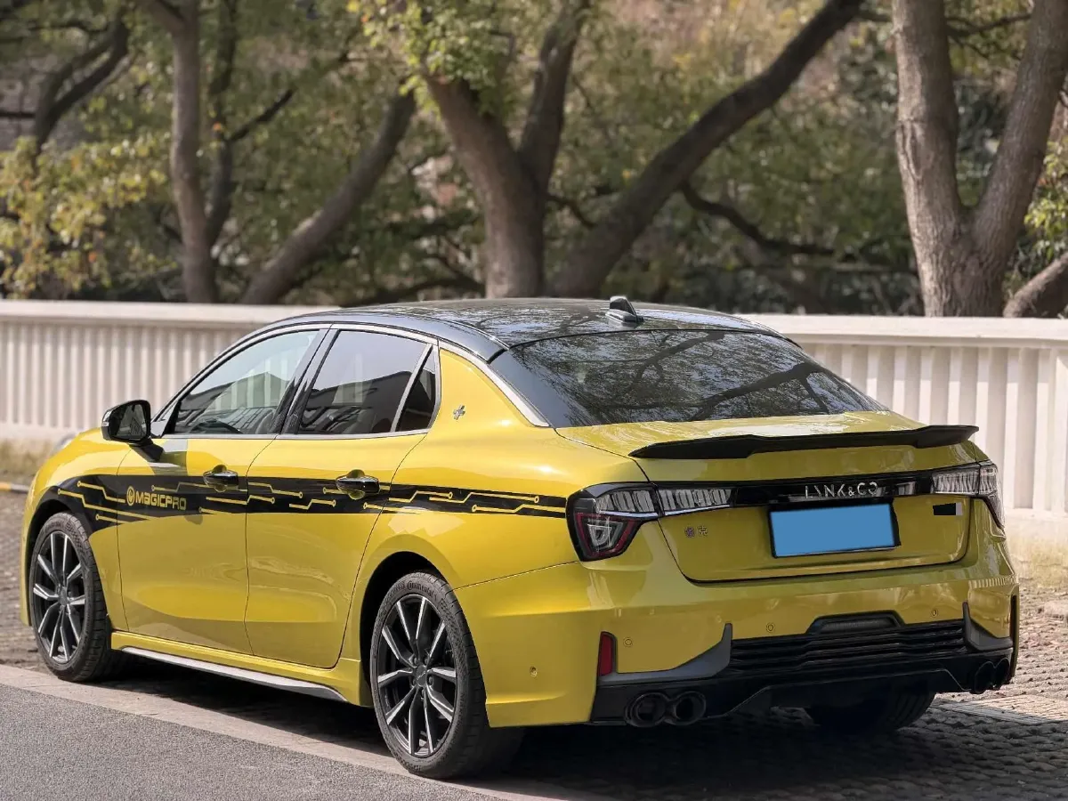 2019 LYNK&CO 03 2.0T 254HP L4 8AT,autocango,china used car exporter,china ev exporter,chinese used car exporter,chinese used ev exporter