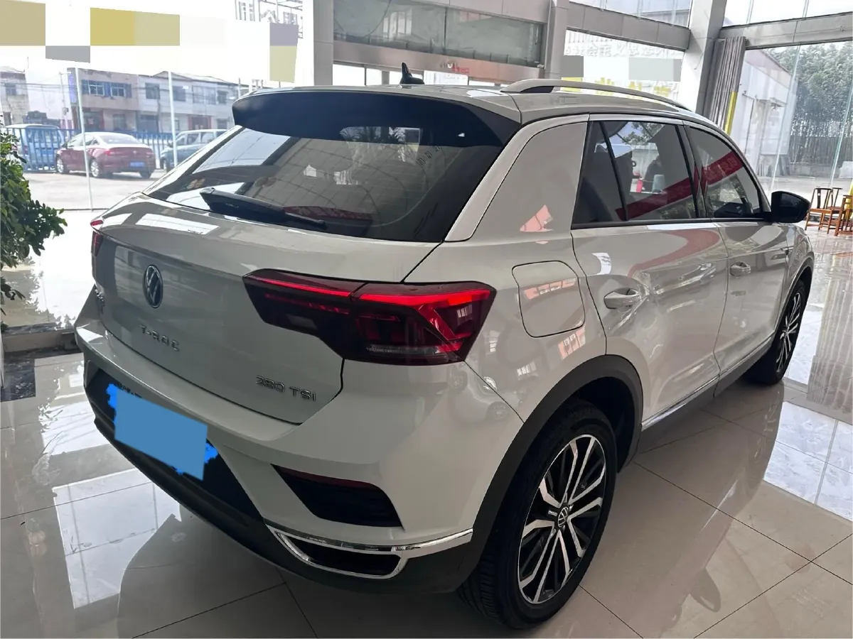 2021 Volkswagen T-Roc 1.4T 150HP L4 7DCT,autocango,china used car exporter,china ev exporter,chinese used car exporter,chinese used ev exporter