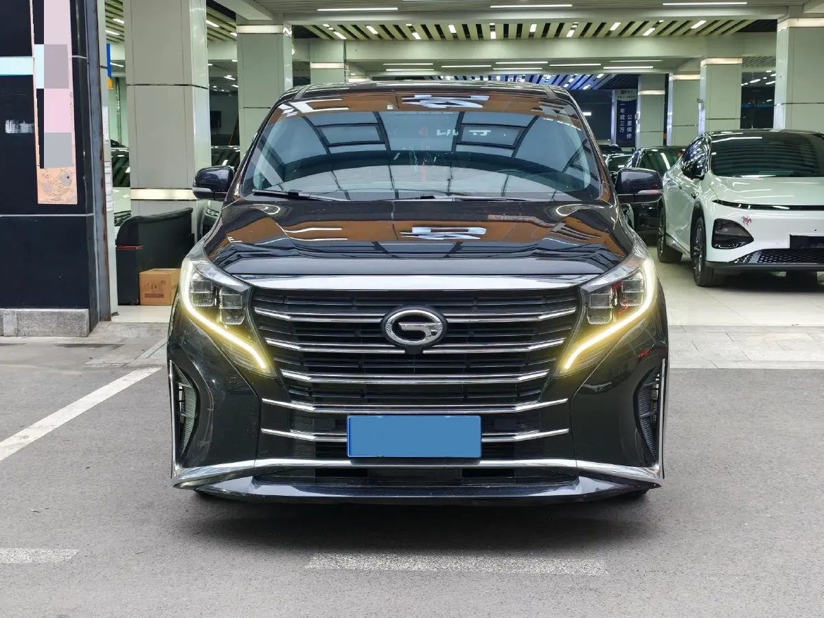 2021 GAC Trumpchi M8 2.0T 252HP L4 8AT,autocango,china used car exporter,china ev exporter,chinese used car exporter,chinese used ev exporter