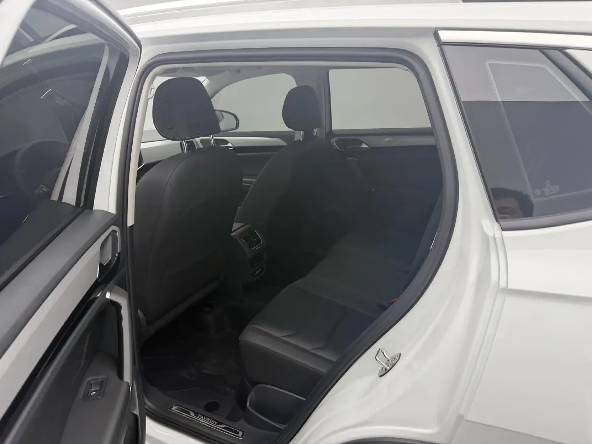 2021 Volkswagen Tayron 1.4T 150HP L4 7DCT,autocango,china used car exporter,china ev exporter,chinese used car exporter,chinese used ev exporter