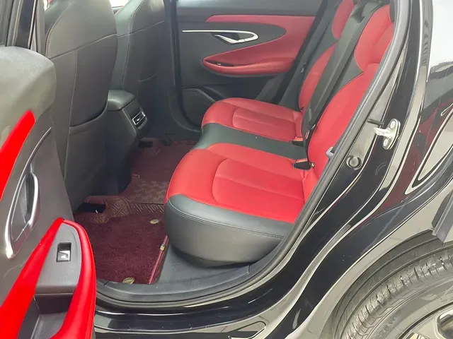 2020 ChangAn UNI-T 1.5T 180HP L4 7DCT,autocango,china used car exporter,china ev exporter,chinese used car exporter,chinese used ev exporter