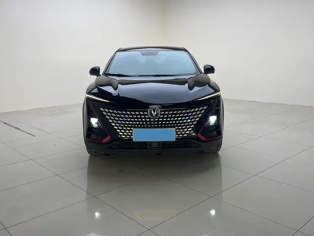 2020 ChangAn UNI-T 1.5T 180HP L4 7DCT,autocango,china used car exporter,china ev exporter,chinese used car exporter,chinese used ev exporter