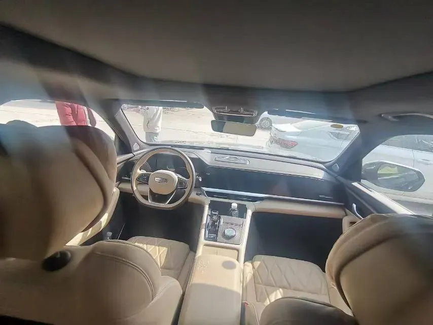 2025 Geely Monjaro 2.0T 238HP L4 8AT,autocango,china used car exporter,china ev exporter,chinese used car exporter,chinese used ev exporter