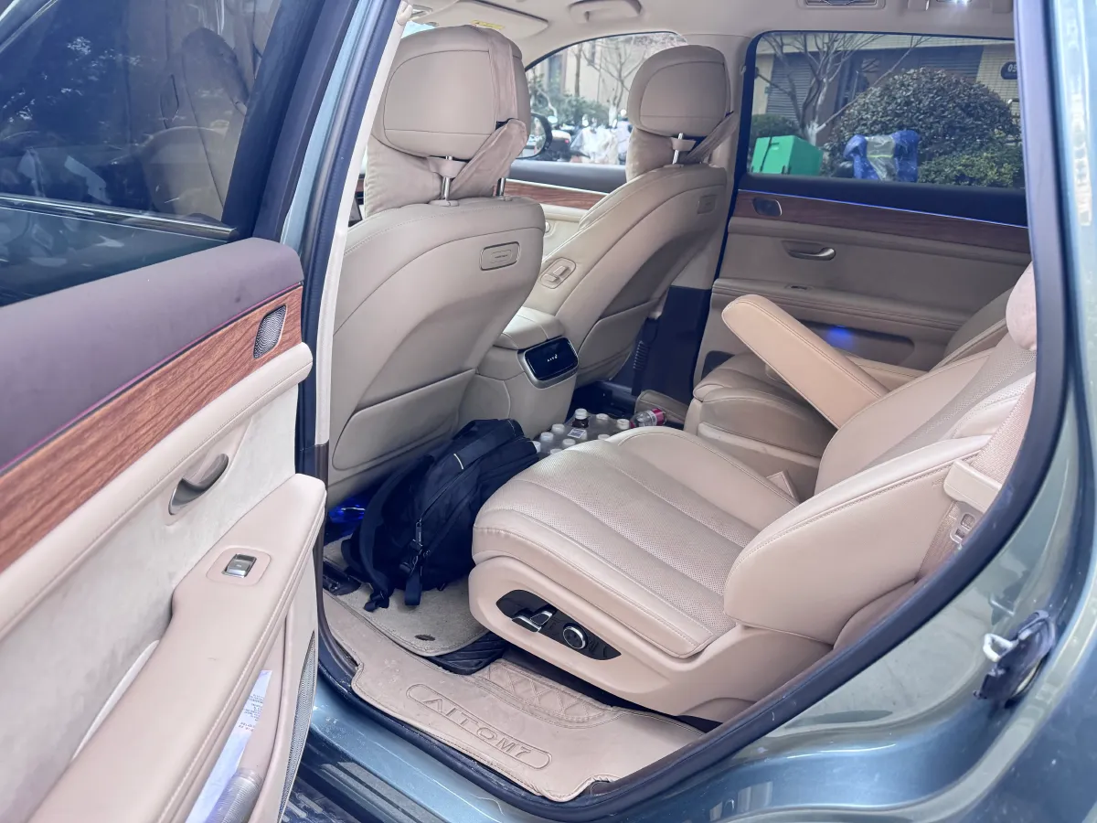 2024 AITO AITO M7 1.5T 152HP L4 REEV 40KWH,autocango,china used car exporter,china ev exporter,chinese used car exporter,chinese used ev exporter