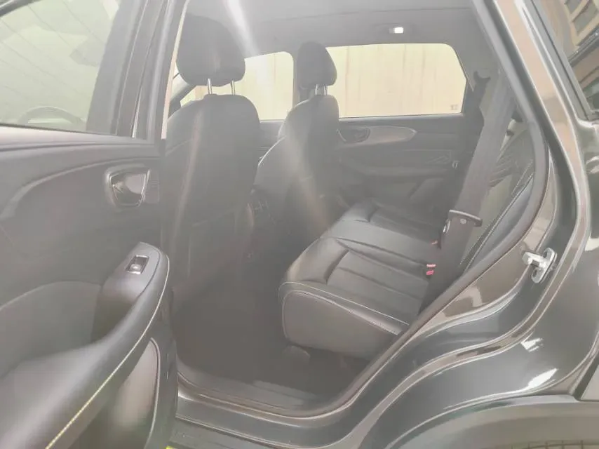 2021 Roewe RX5 1.5T 181HP L4 7DCT,autocango,china used car exporter,china ev exporter,chinese used car exporter,chinese used ev exporter