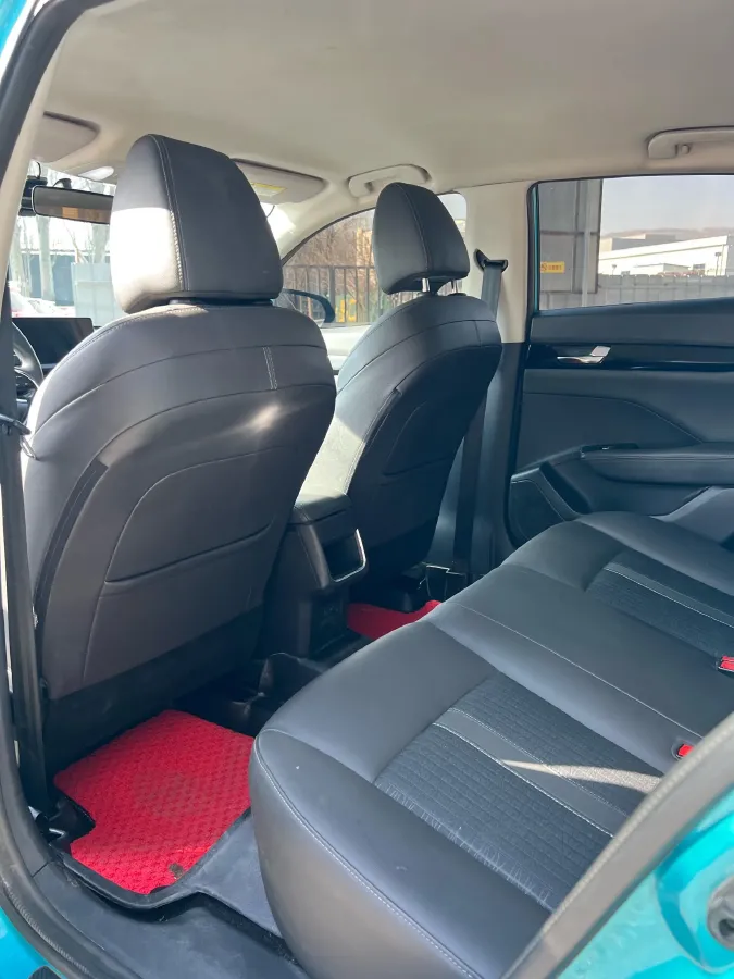 2020 DongFeng Aeolus YiXuan 1.0T 125HP L3 5MT,autocango,china used car exporter,china ev exporter,chinese used car exporter,chinese used ev exporter